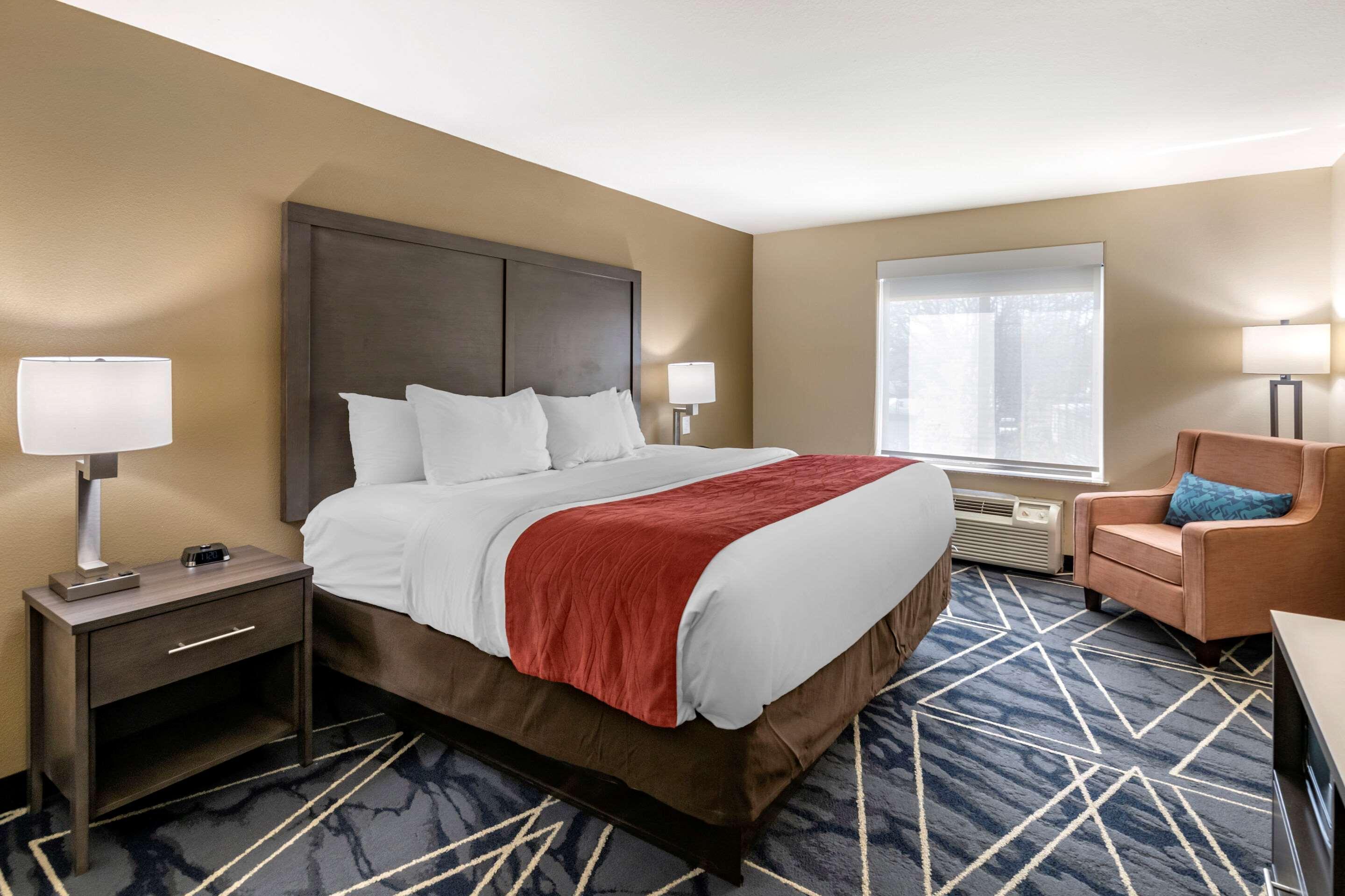 Hotel Comfort &
